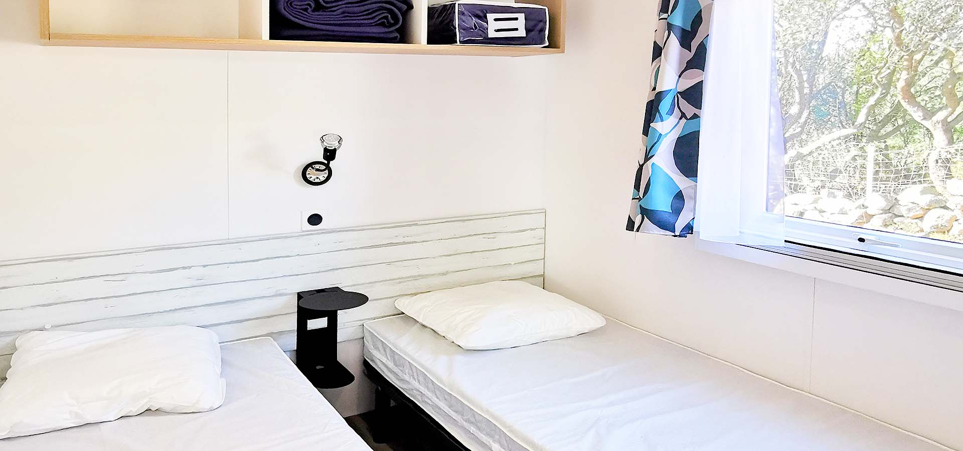 Camping kevano bungalow castagno chambre enfants