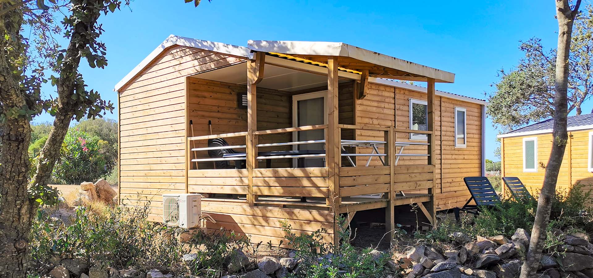 Camping kevano bungalow obione vue generale