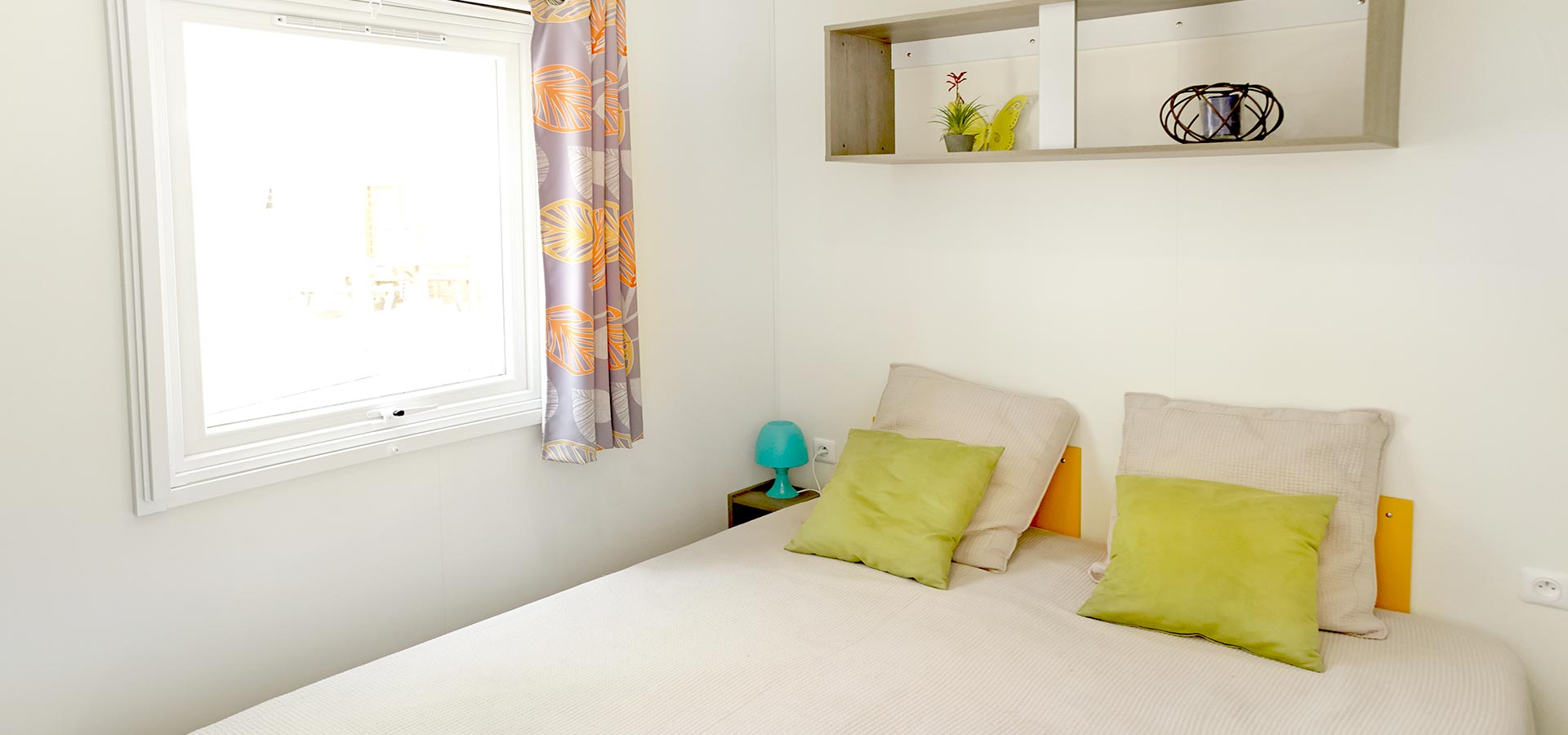 Camping san damiano bungalow Declik chambre principale