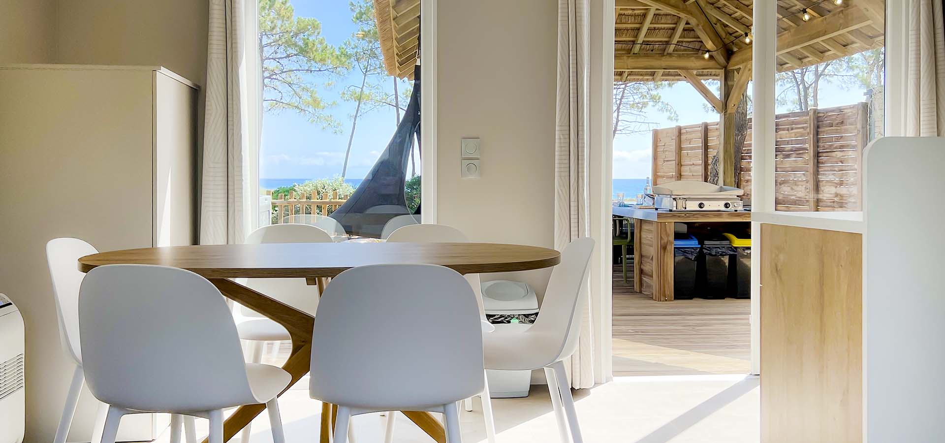 Camping san damiano bungalow Ultra lusso terrasse mer vue salon