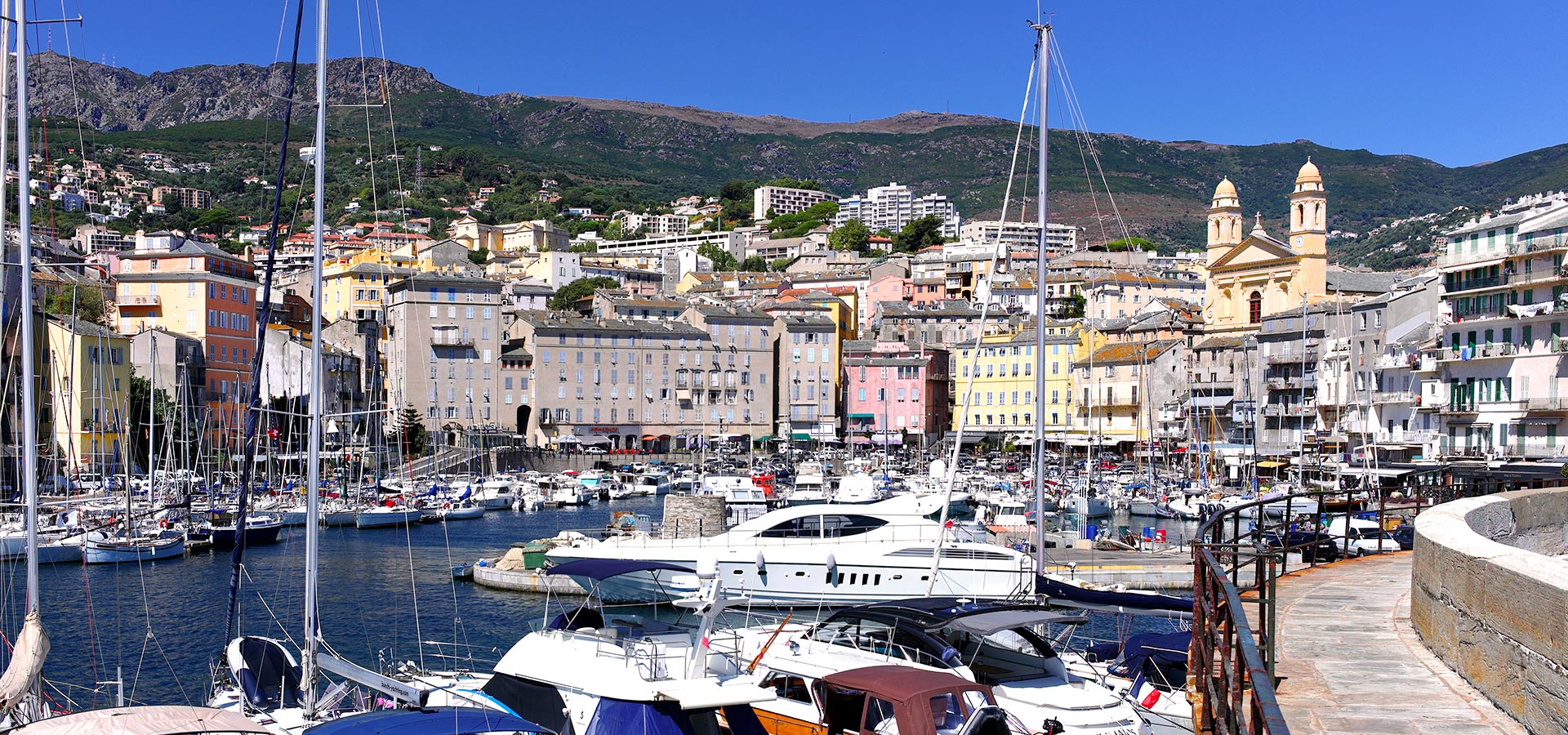 Camping san damiano region bastia vieux port plaisance eglise saint jean baptiste