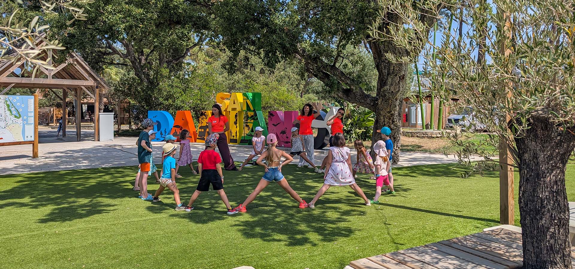 Camping san damiano animation club enfant ronde
