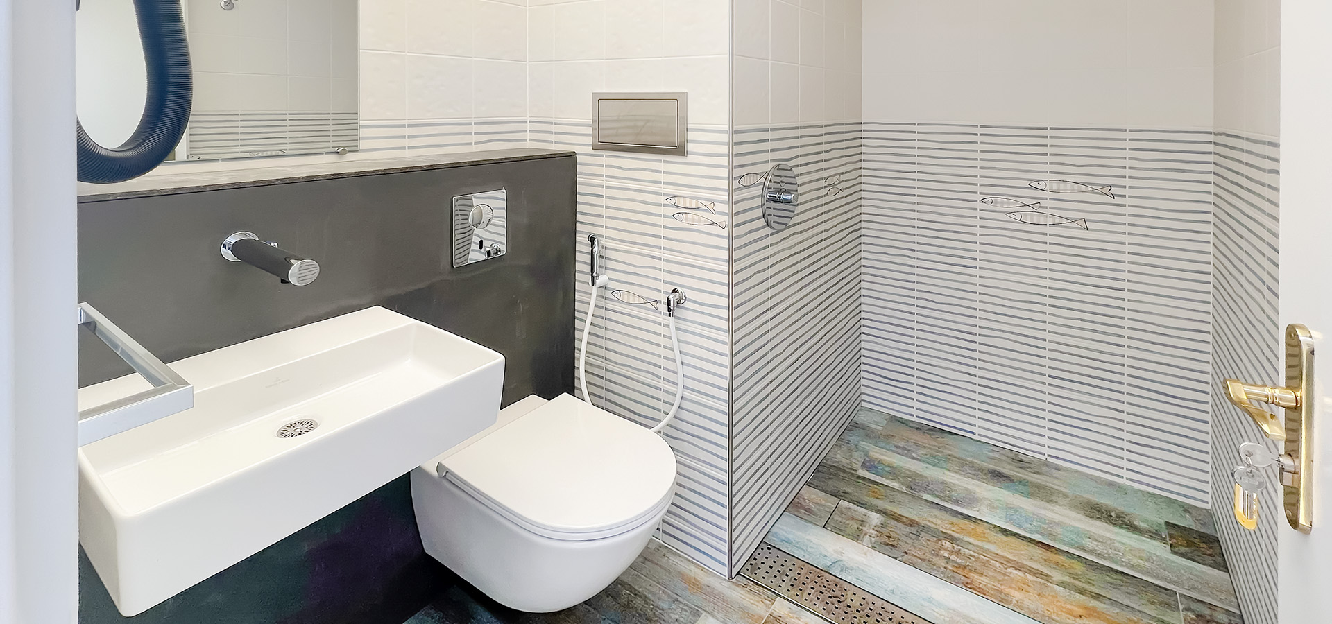 Camping san damiano bloc sanitaire cabane gros plan interieur