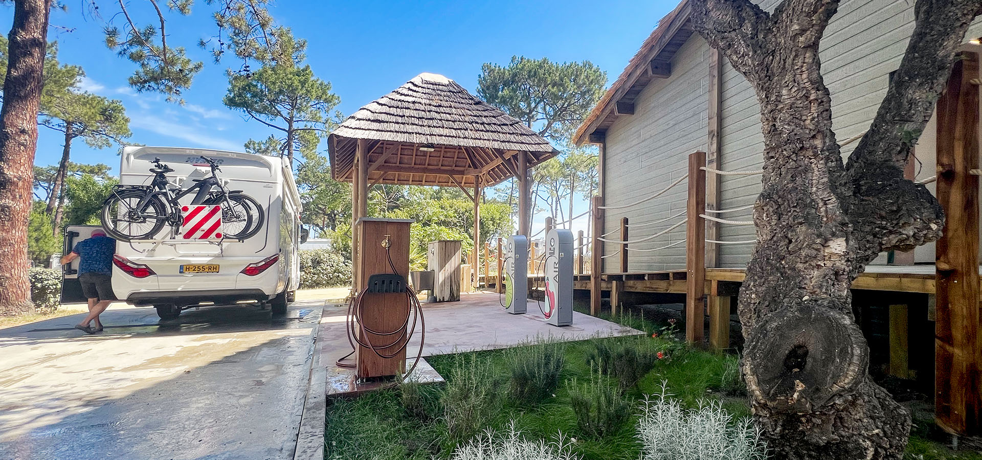 Camping san damiano bloc sanitaire aire vidange camping car